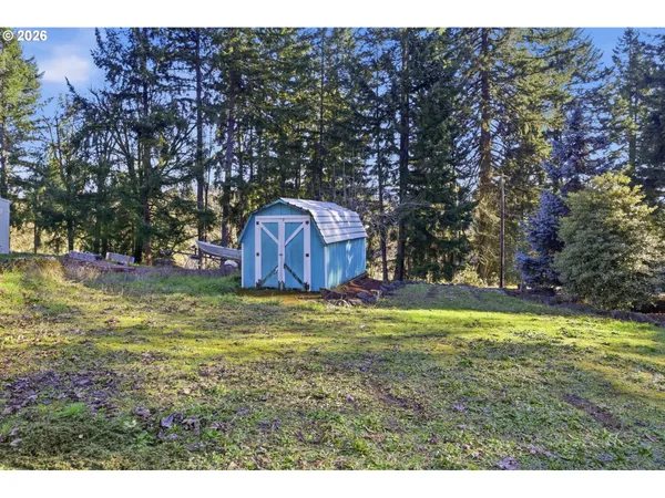 $699,900 | 85217 Winding Way, Pleasant Hill, OR 97455