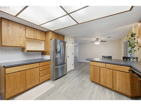 $699,900 | 85217 Winding Way, Pleasant Hill, OR 97455