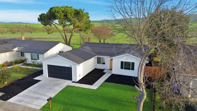 $919,999 | 1832 Elkwood Drive, Concord, CA 94519