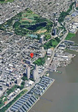 $2,250 | 7212 JFK Boulevard East, Unit 6B, North Bergen, NJ 07047