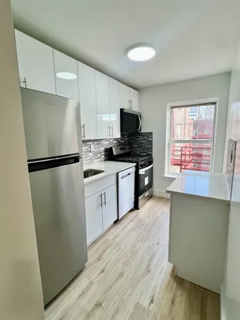 $2,250 | 7212 JFK Boulevard East, Unit 6B, North Bergen, NJ 07047