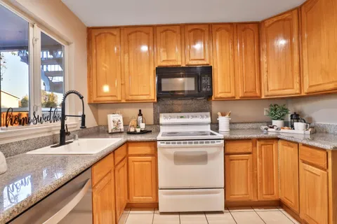 $560,000 | 92 Rancho Drive, Unit B, San Jose, CA 95111