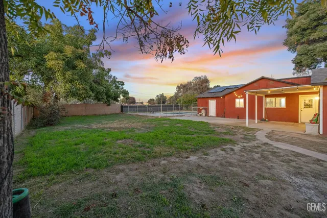 a view of lake view and mountain view