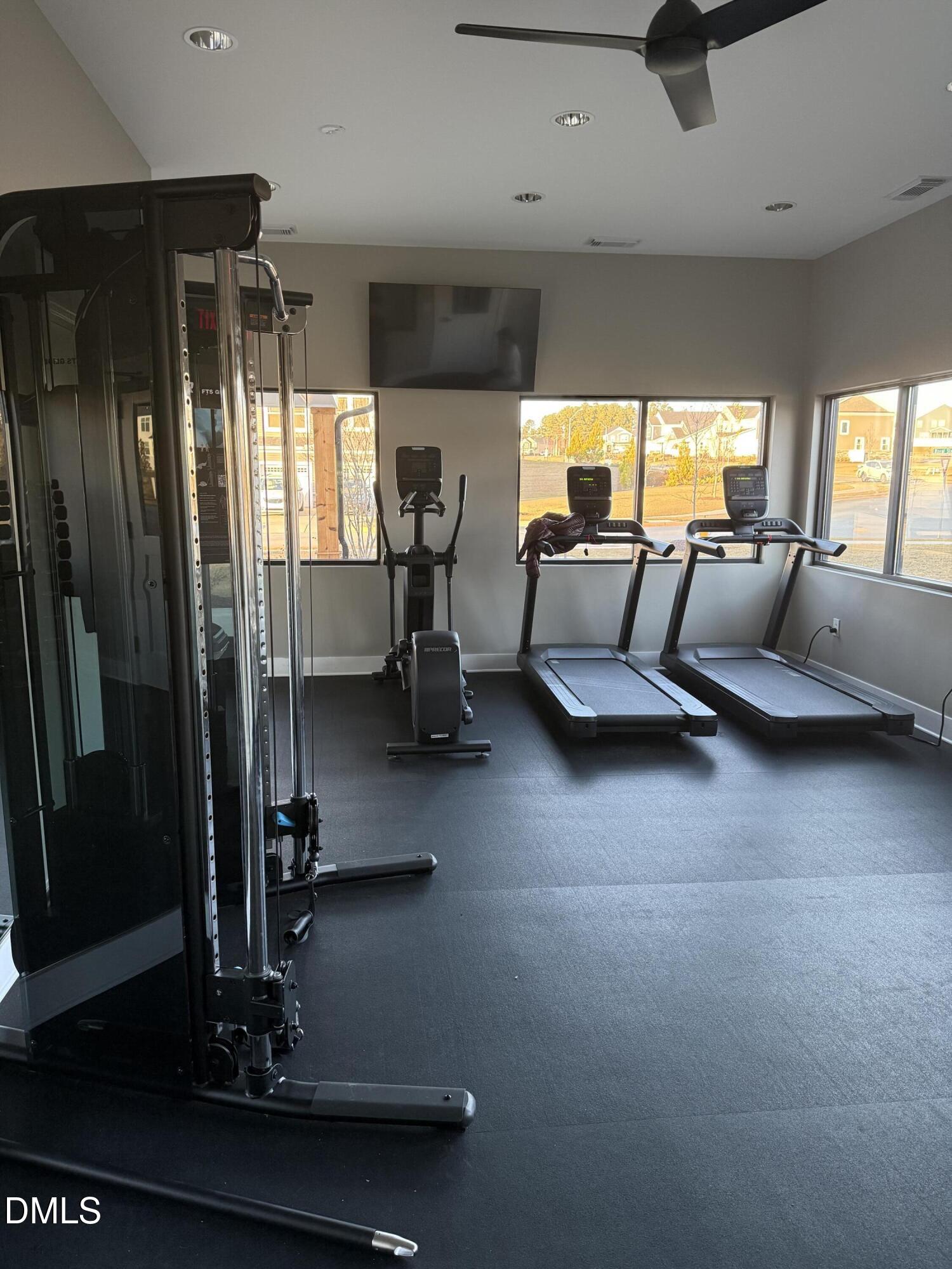 128 Umbrella Way Garner, NC 27529 - Photo 27 of 47 IMG_9398