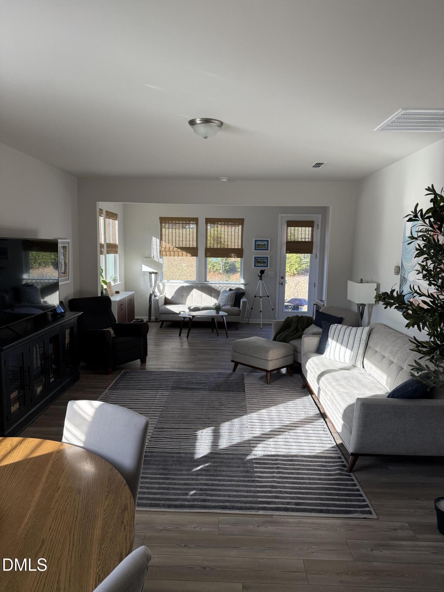 128 Umbrella Way Garner, NC 27529 - Photo 3 of 47 IMG_9293