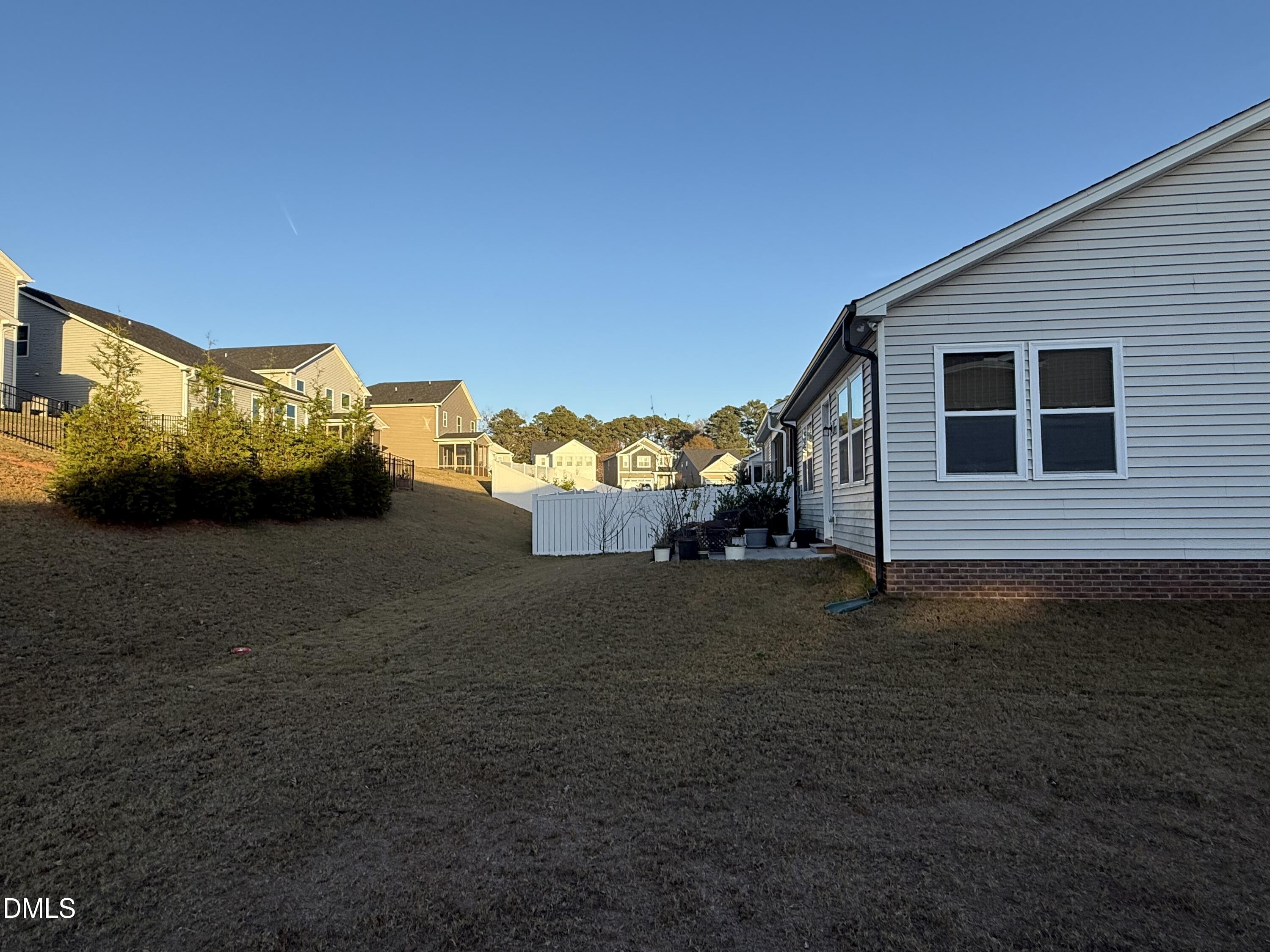 128 Umbrella Way Garner, NC 27529 - Photo 36 of 47 IMG_9409