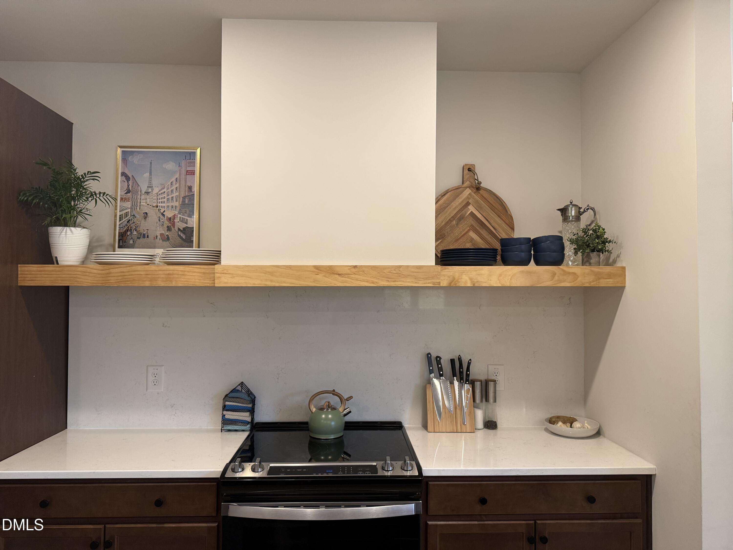 128 Umbrella Way Garner, NC 27529 - Photo 10 of 47 IMG_9316