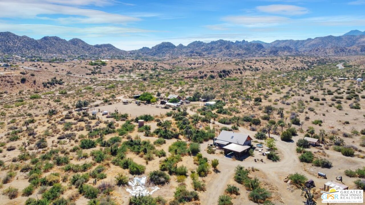 53408 Stud Valley Road Pioneertown, CA 92268 - Photo 46 of 49