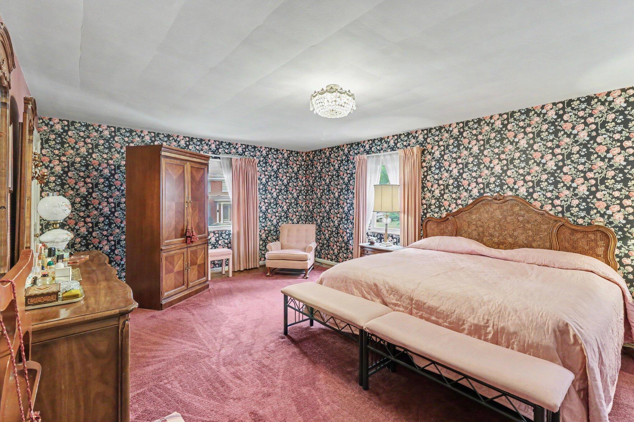 1027 Lawton Road Covington, KY 41011 - Photo 10 of 38 012_file_1367
