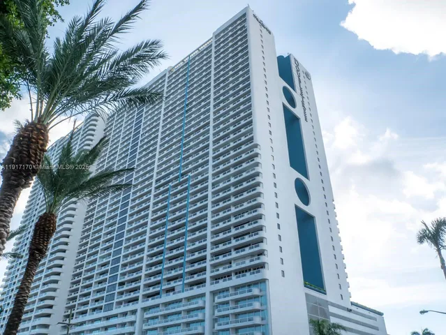 $6,800 | 1717 North Bayshore Drive, Unit A3847, Miami, FL 33132