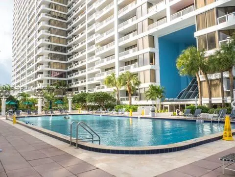 $6,800 | 1717 North Bayshore Drive, Unit A3847, Miami, FL 33132