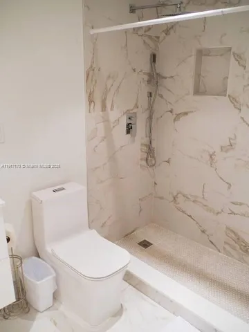 $6,800 | 1717 North Bayshore Drive, Unit A3847, Miami, FL 33132