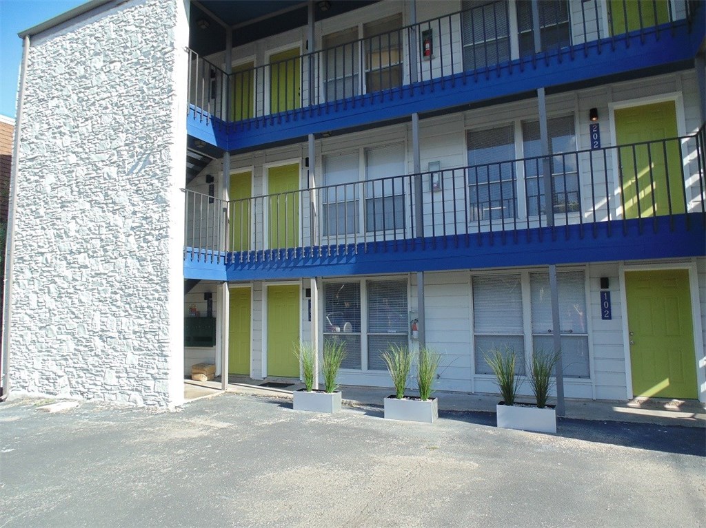 4303 Duval Street, Unit 302 Austin, TX 78751 - Photo 1 of 1