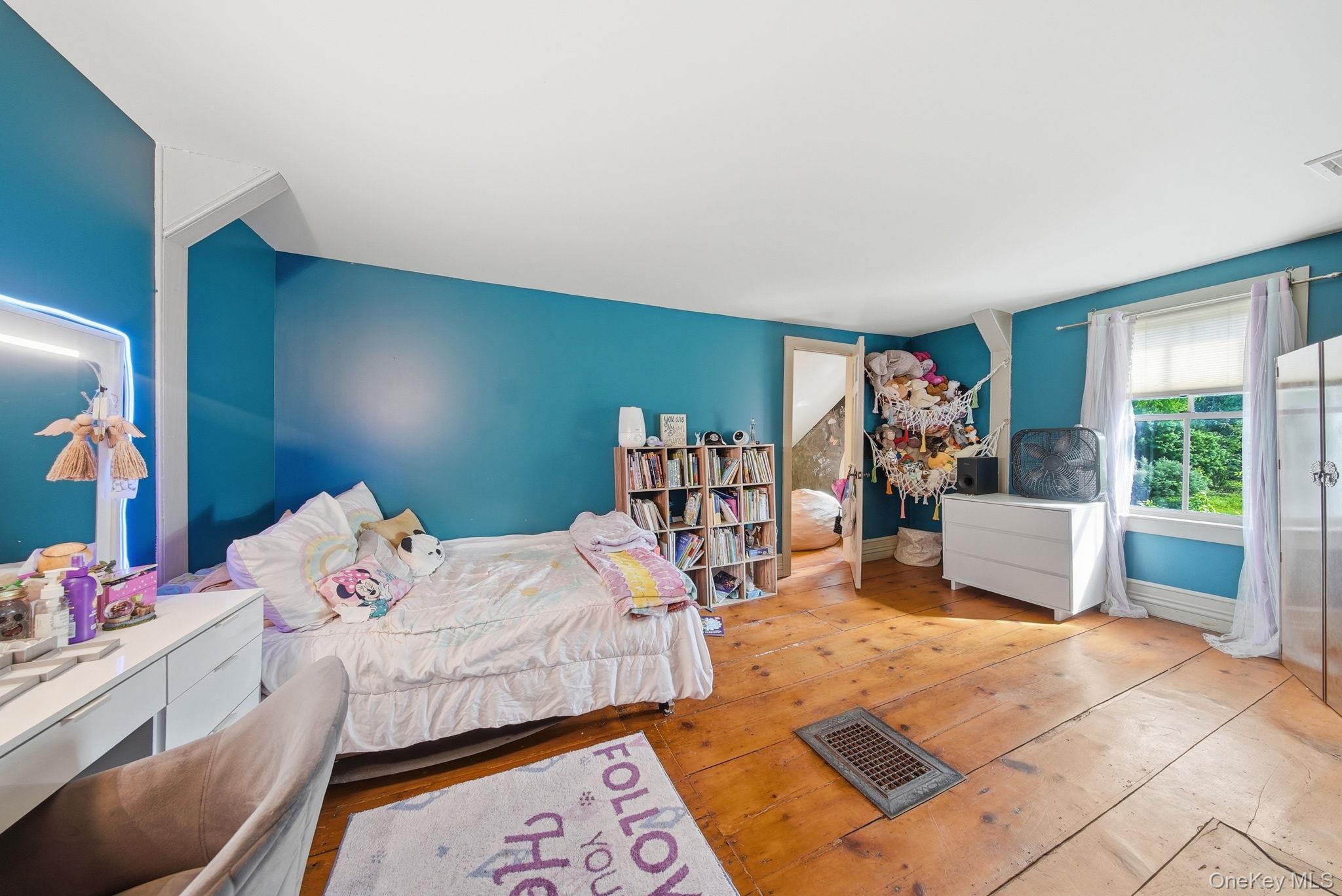 633 Ridgebury Road Slate Hill, NY 10973 - Photo 30 of 48