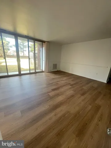 $175,000 | 786 Quince Orchard Boulevard, Unit 786P2, Gaithersburg, MD 20878