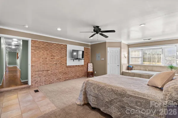 $484,900 | 5075 Lakeview Drive, Salisbury, NC 28147