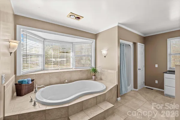 $484,900 | 5075 Lakeview Drive, Salisbury, NC 28147