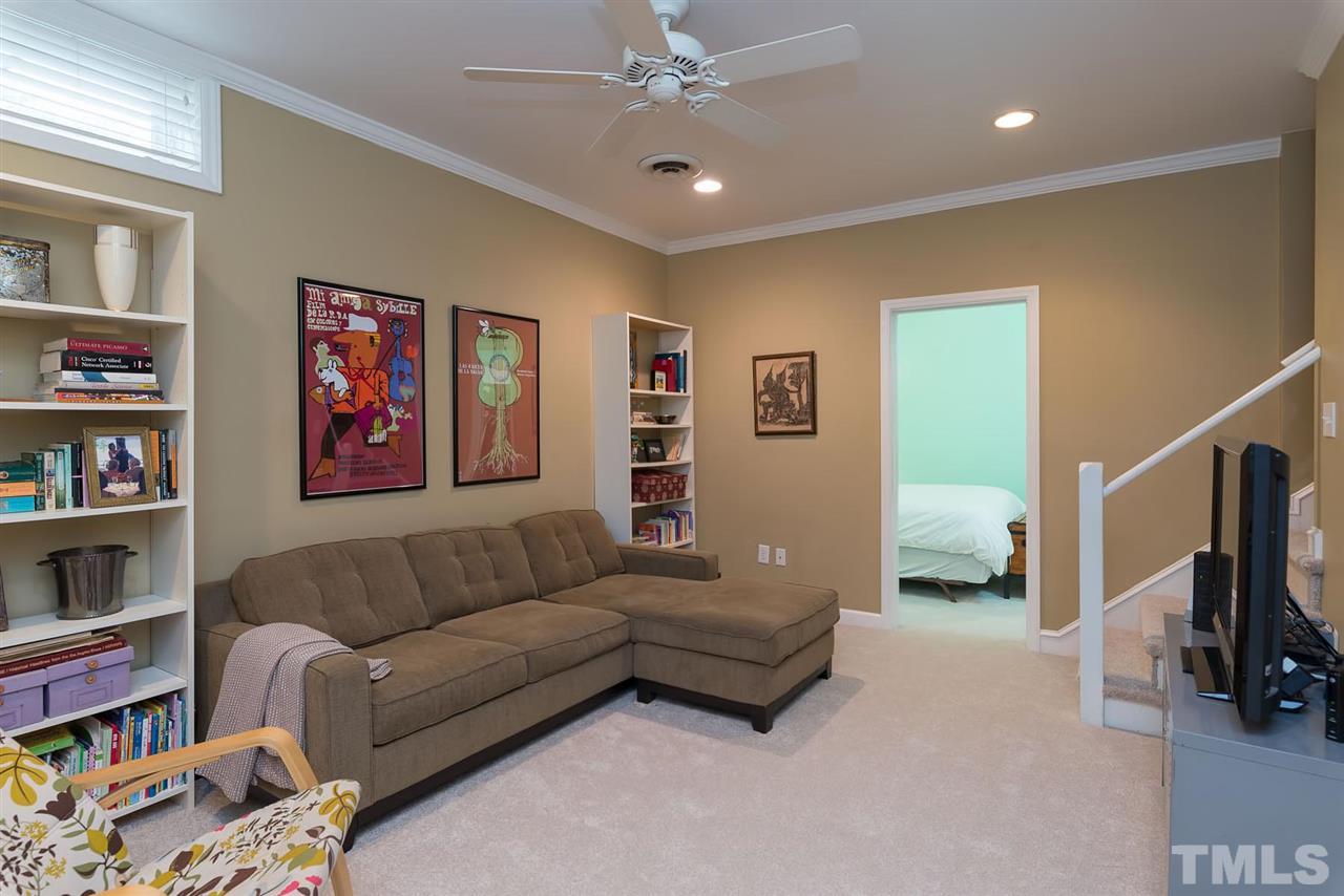 814 Chamberlain Street Raleigh, NC 27607 - Photo 17 of 25