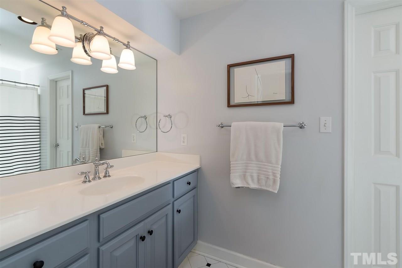 814 Chamberlain Street Raleigh, NC 27607 - Photo 20 of 25