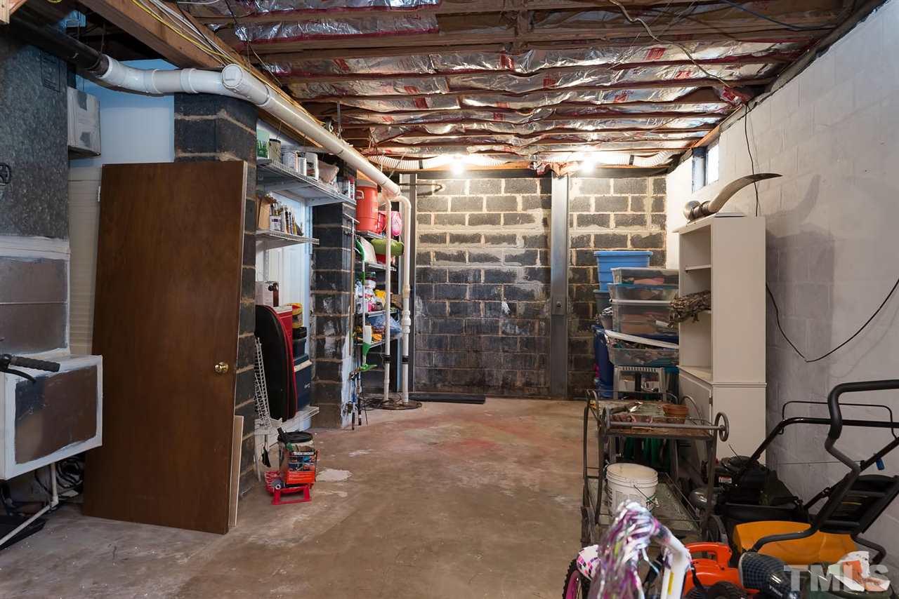 814 Chamberlain Street Raleigh, NC 27607 - Photo 21 of 25