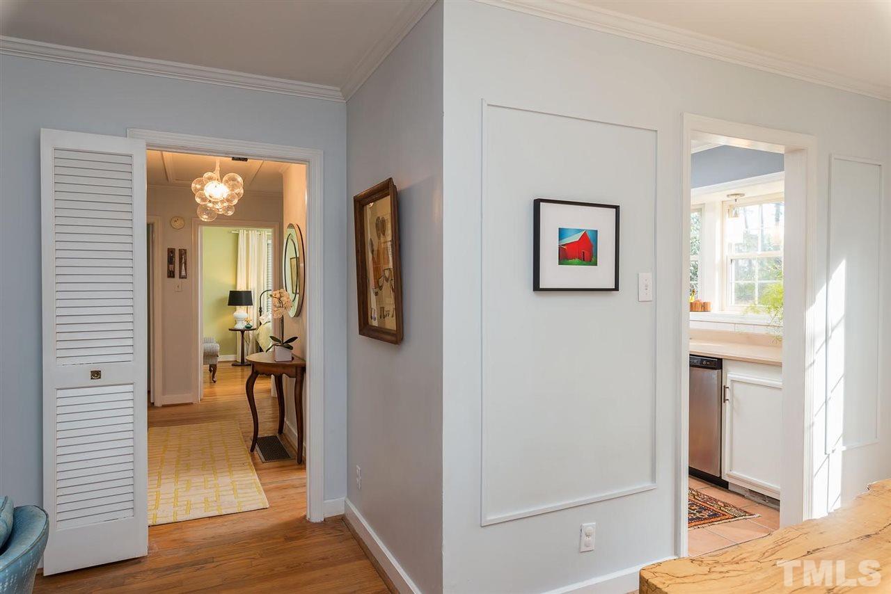 814 Chamberlain Street Raleigh, NC 27607 - Photo 10 of 25