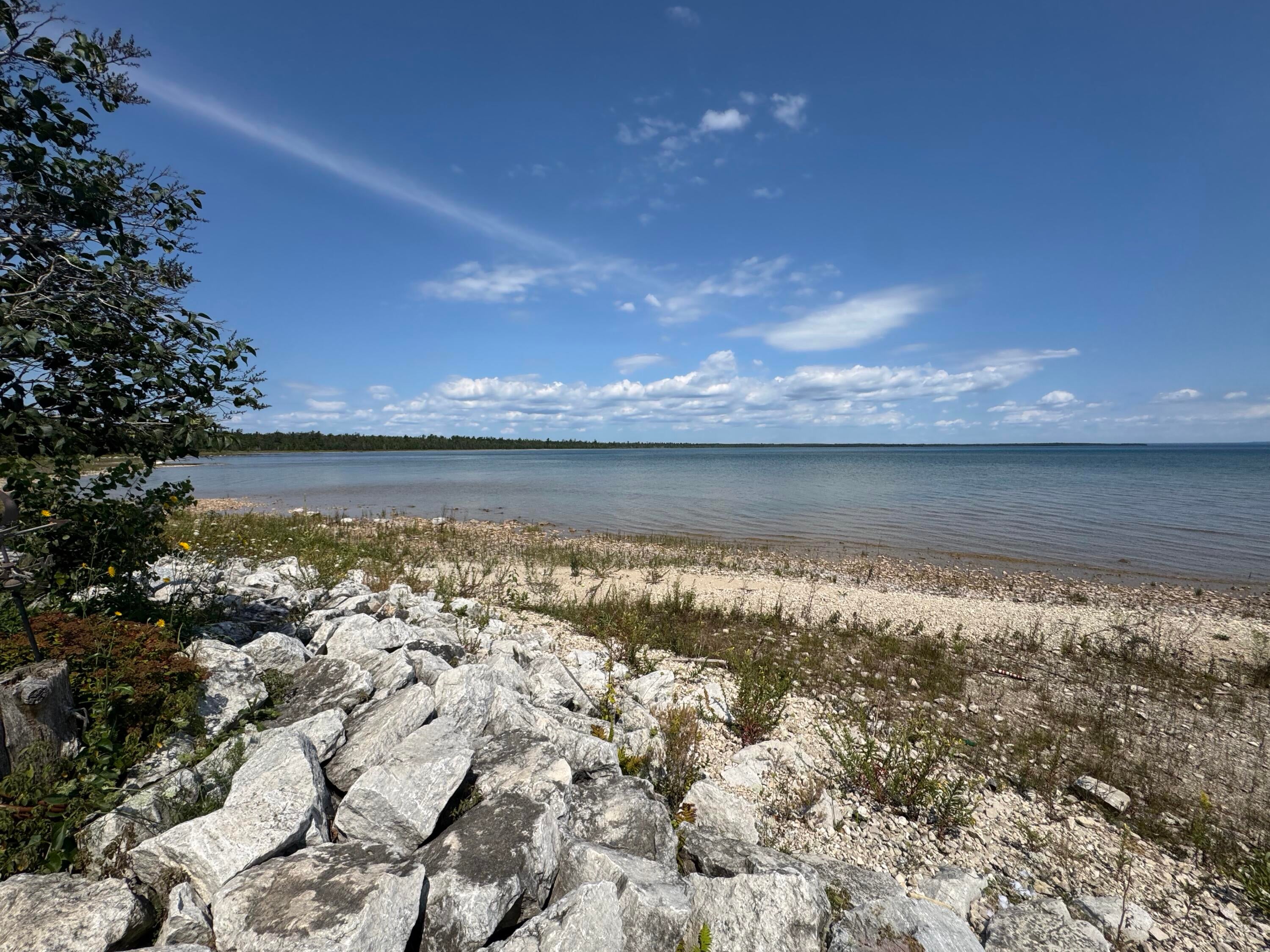173 Horseshoe Bay Road St. Ignace, MI 49781 - Photo 36 of 48 Gallery Image 36