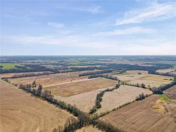 $1,336,200 | Iguana Road, Brookfield, MO 64628