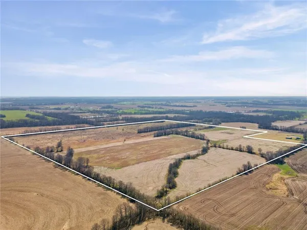 $1,336,200 | Iguana Road, Brookfield, MO 64628