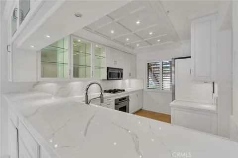 $1,599,000 | 172 Villa Point Drive, Newport Beach, CA 92660