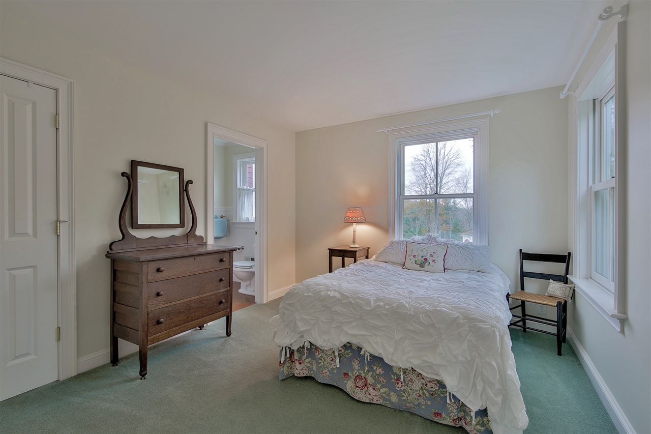 462 Mason Road Milford, NH 03055 - Photo 6 of 39