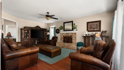 $410,000 | 510 Oakwood Boulevard, Round Rock, TX 78681