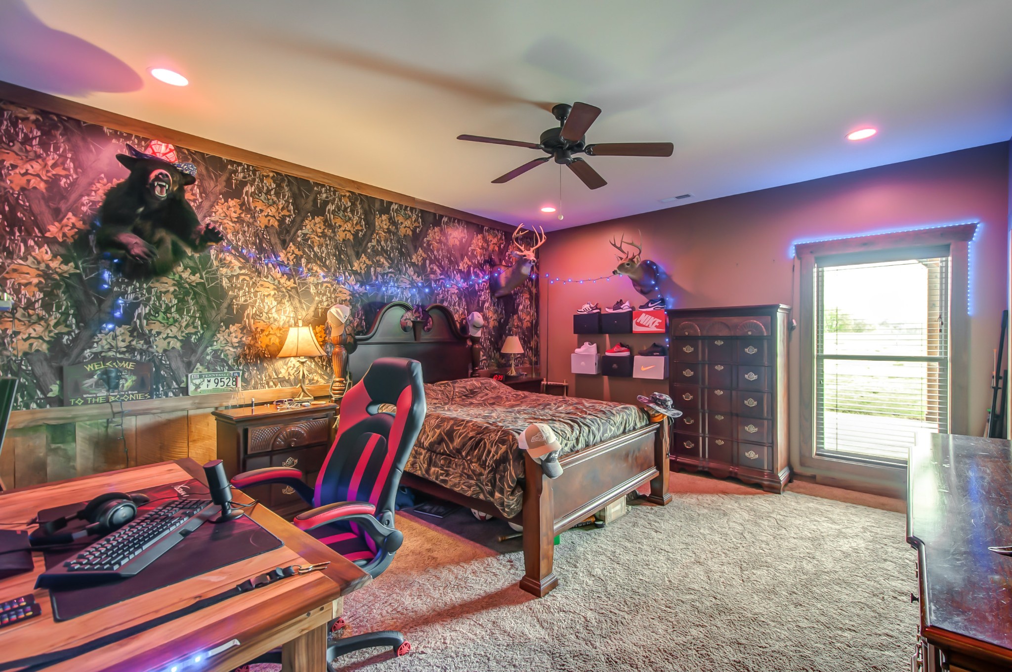 2348 Tom Fitzgerald Road Columbia, TN 38401 - Photo 24 of 47 a living room with furniture a flat screen tv and a window