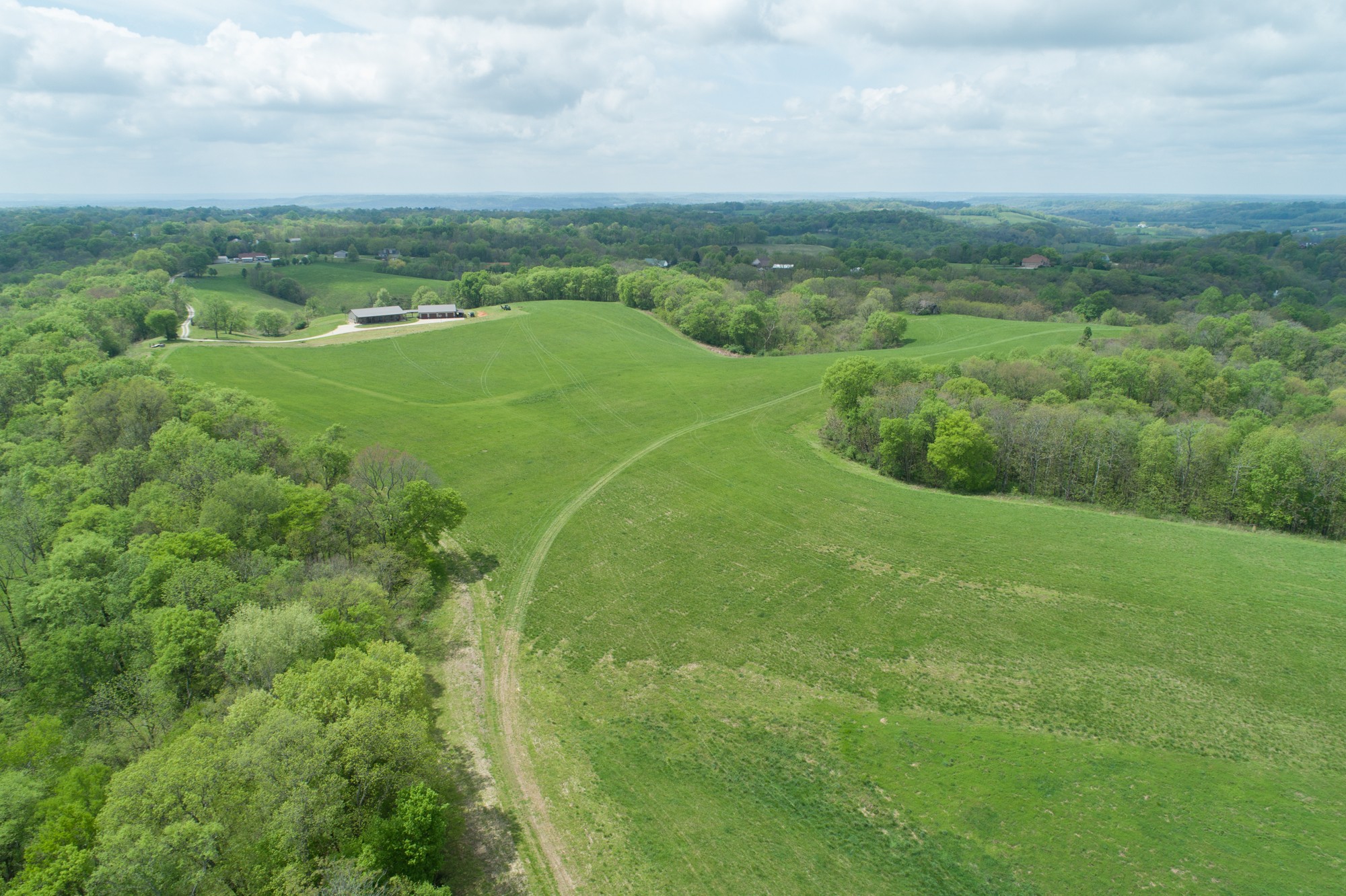 2348 Tom Fitzgerald Road Columbia, TN 38401 - Photo 45 of 47 a view of a city
