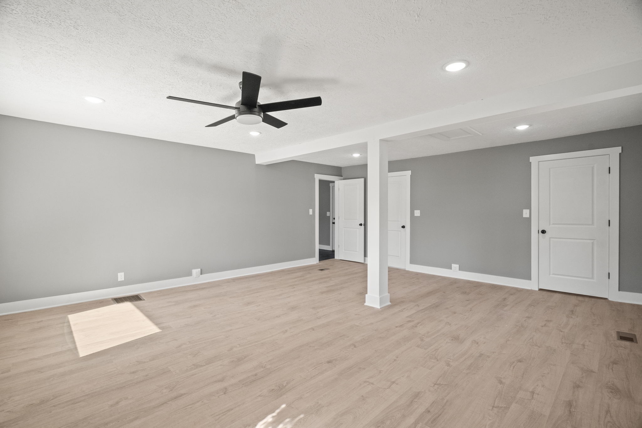 1503 5th Avenue West Springfield, TN 37172 - Photo 38 of 57 a view of an empty room