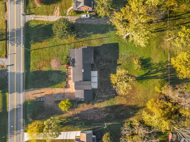 $485,000 | 1503 5th Avenue West, Springfield, TN 37172