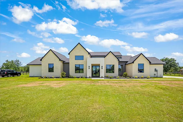 $849,999 | 4726 Texana Drive, Baytown, TX 77523