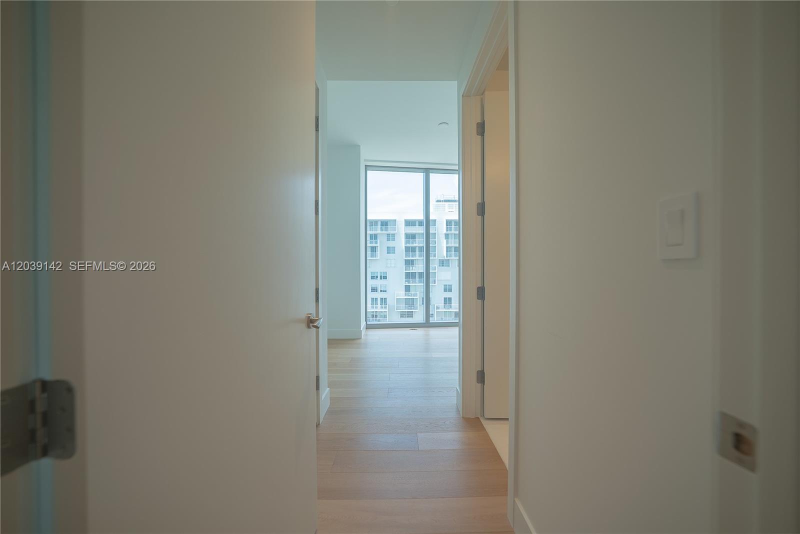 175 Southeast 25th Road, Unit 702 Miami, FL 33129 - Photo 19 of 30