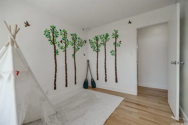 $1,995,000 | 1307 Noninui Place, Kailua, HI 96734