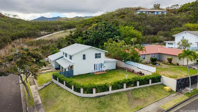 $1,995,000 | 1307 Noninui Place, Kailua, HI 96734