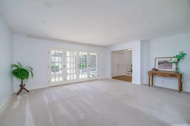 $1,995,000 | 1307 Noninui Place, Kailua, HI 96734