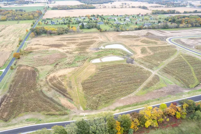 $169,900 | 1185 Beere Lane, Burlington, WI 53105