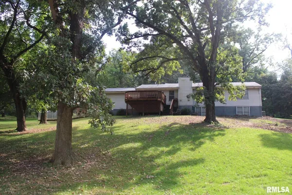 $244,900 | 5 East Timberline Drive, Blue Grass, IA 52726