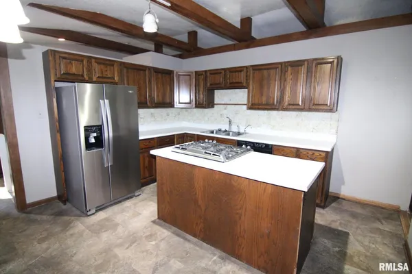 $244,900 | 5 East Timberline Drive, Blue Grass, IA 52726