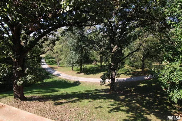 $244,900 | 5 East Timberline Drive, Blue Grass, IA 52726