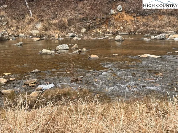 $149,900 | 13 Water Sound Drive, Elk Park, NC 28622