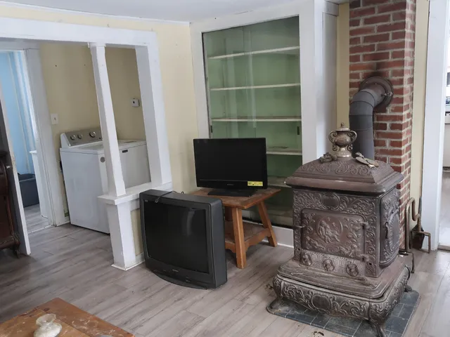 $210,000 | 7 Frog Holler Lane, Augusta, ME 04330