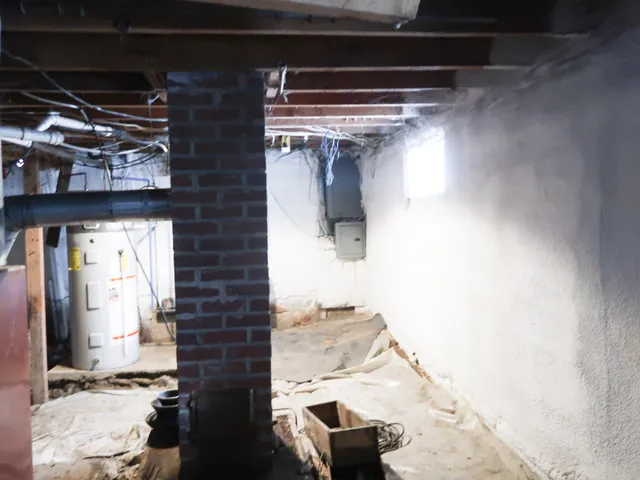 $210,000 | 7 Frog Holler Lane, Augusta, ME 04330