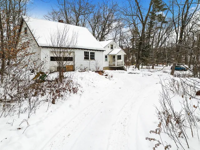$210,000 | 7 Frog Holler Lane, Augusta, ME 04330