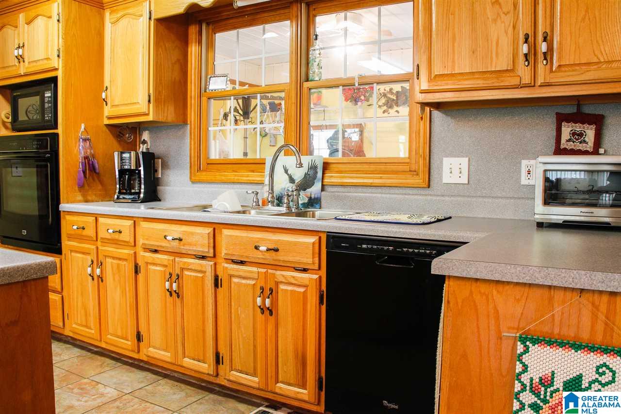 1075 Harold Boozer Road Jacksonville, AL 36265 - Photo 14 of 46