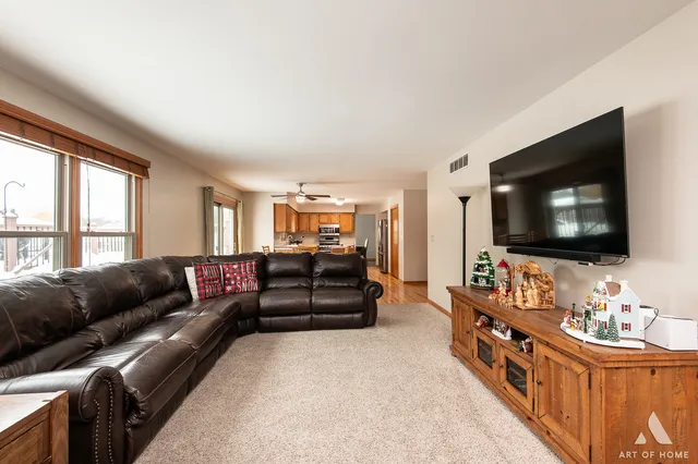 $465,900 | 1861 Grand Prairie Drive, New Lenox, IL 60451